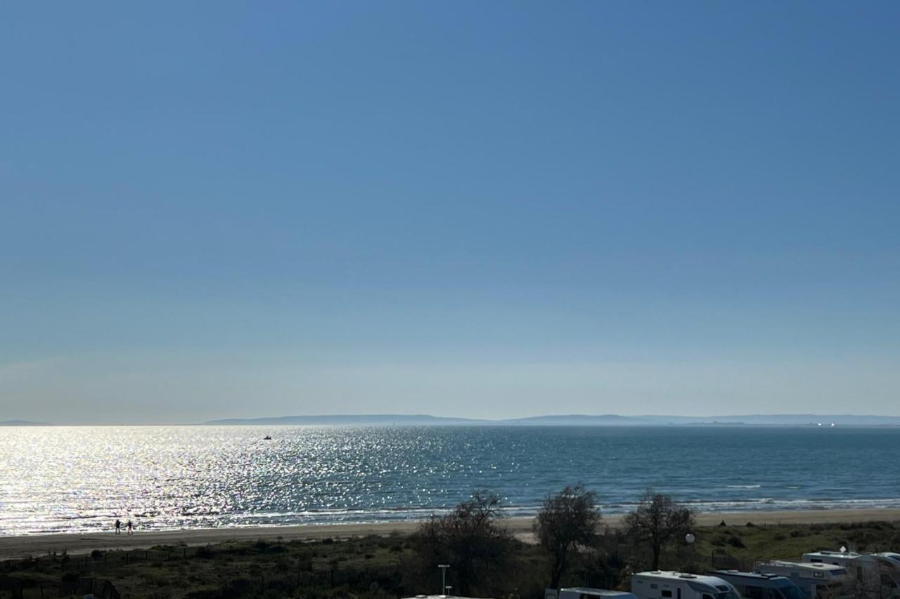Le Soleil Couchant Studio Vue Mer Le Grau-du-Roi Exteriör bild